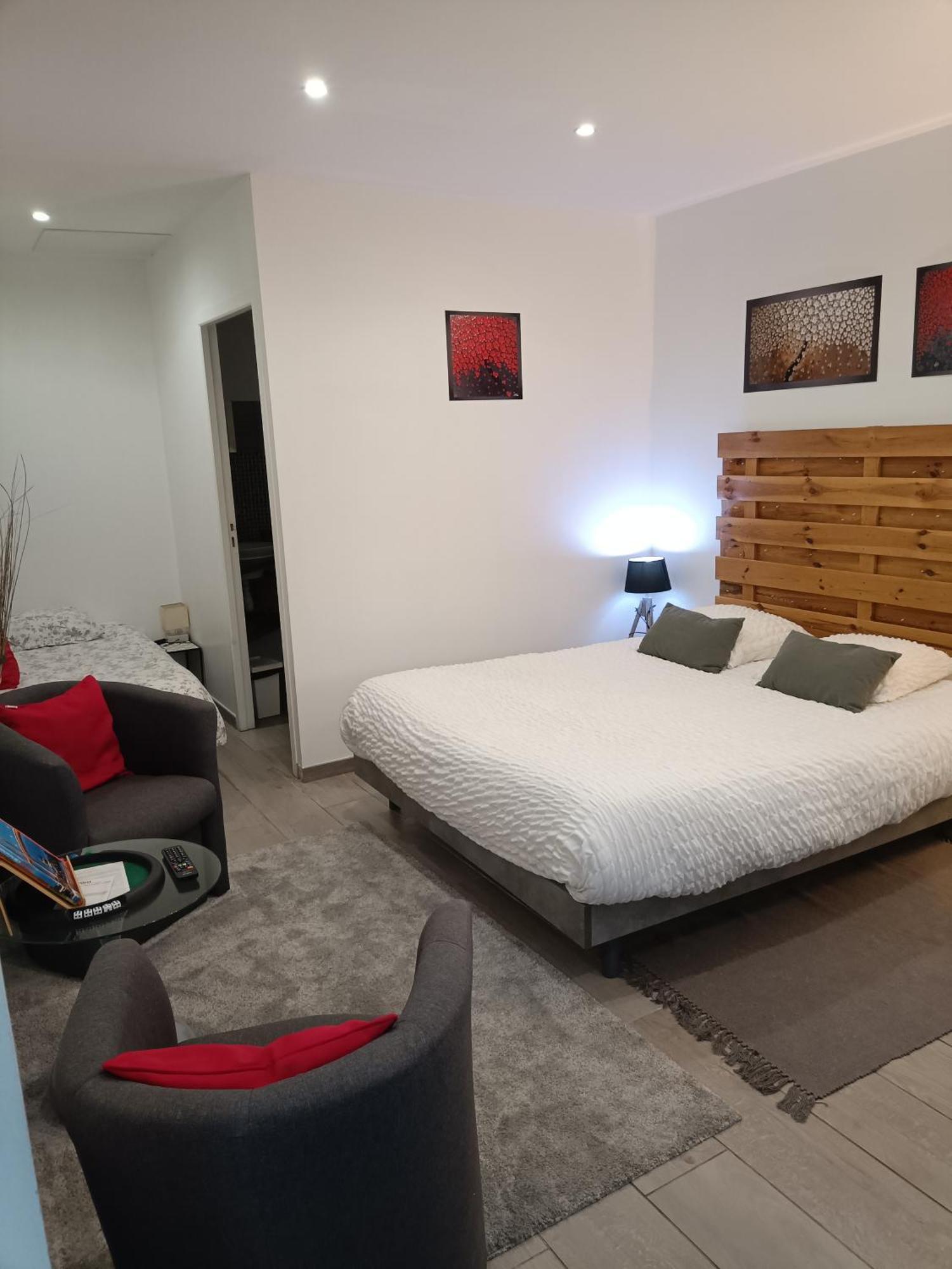 Chambre D'Hotes Les Macarons De Tata Sainte-Eulalie  Εξωτερικό φωτογραφία