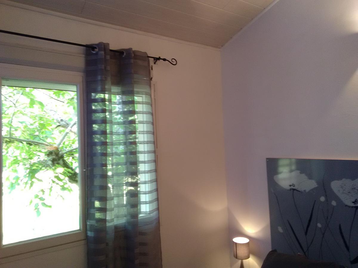 Chambre D'Hotes Les Macarons De Tata Sainte-Eulalie  Εξωτερικό φωτογραφία